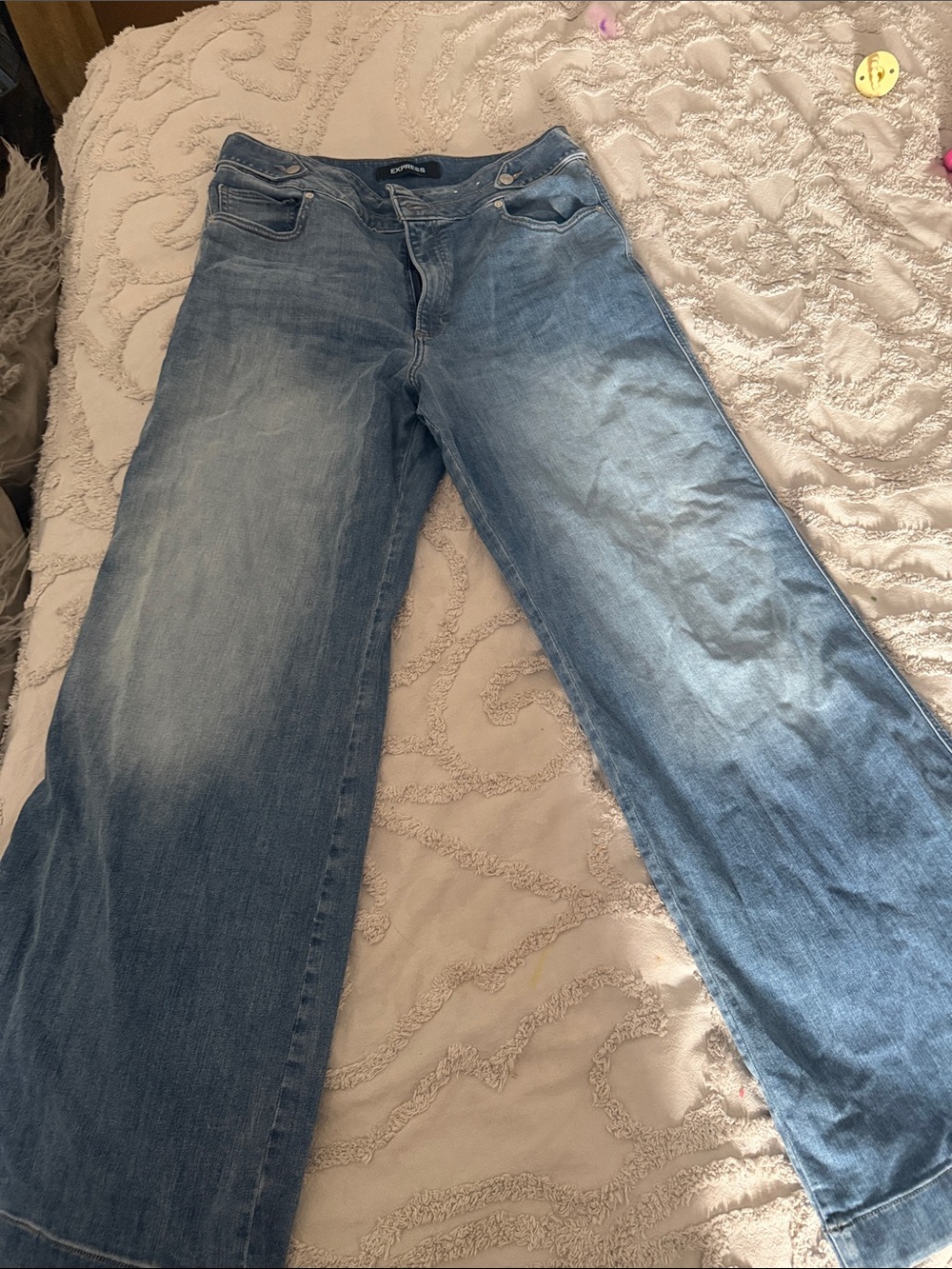 Express Women's Wide-Leg Jeans - Light Blue Wash